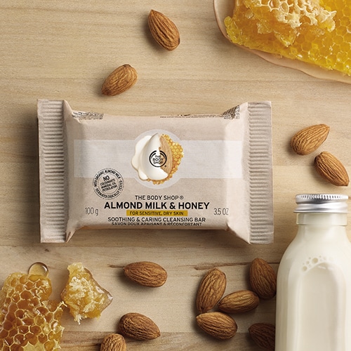 ソープ AM&H（アーモンドミルク＆ハニー）｜ THE BODY SHOP（ザ・ボディショップ） オフィシャルサイト
