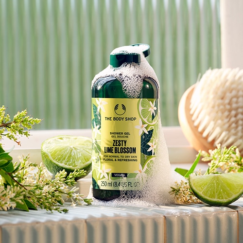 シャワージェル ゼスティ LIMブロッサム ｜ THE BODY SHOP（ザボディ 