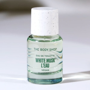 バッジ　the  body  shop レッド　リボン バス＆ボディ｜THE BODY SHOP (ザボディショップ)